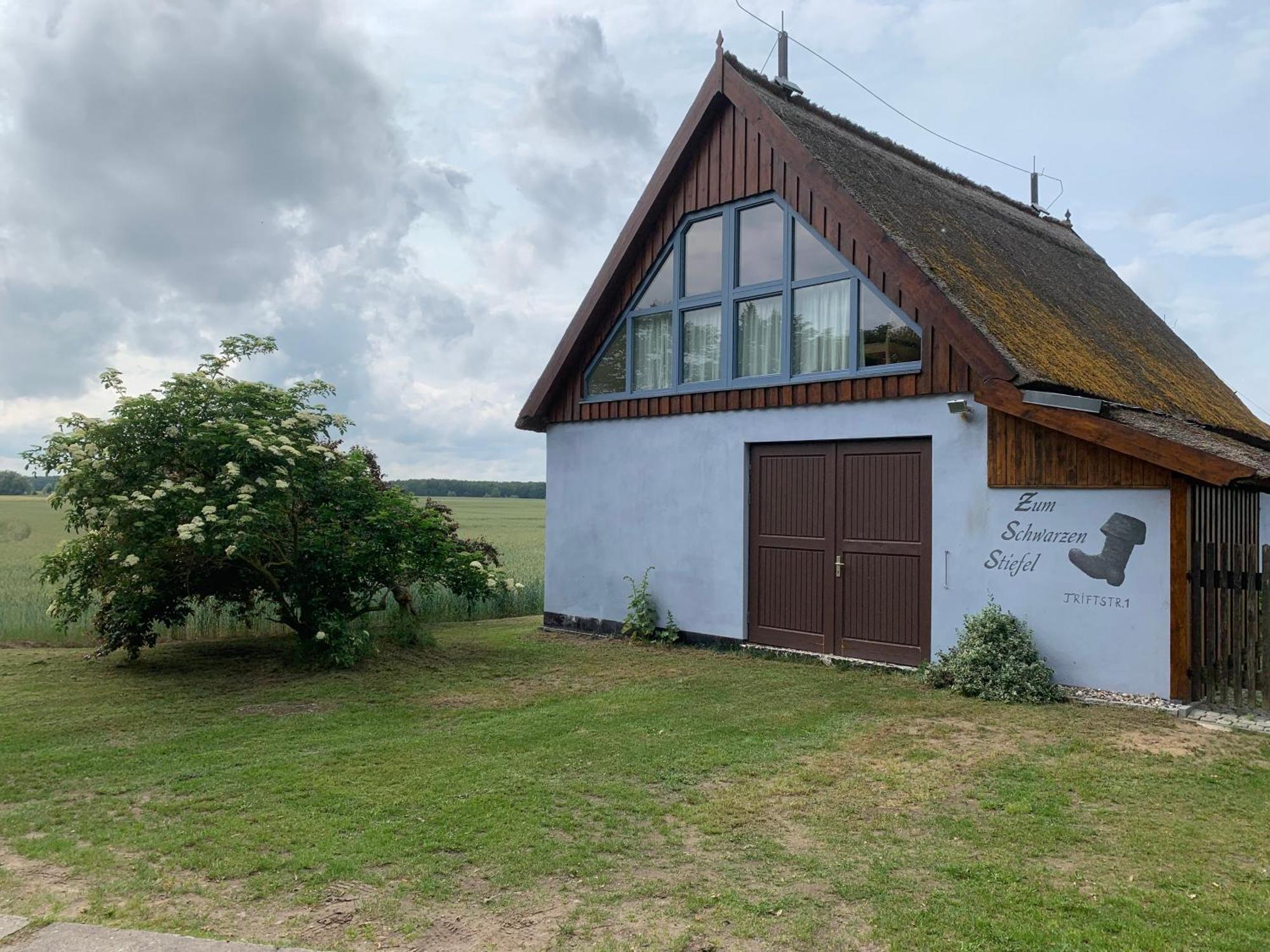 Zum Schwarzen Stiefel- Ferienwohnung Atelierhaus Rankwitz Экстерьер фото